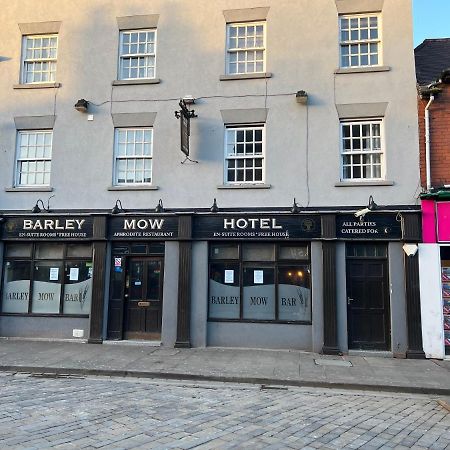 פונטפרקט Barley Mow Hotel מראה חיצוני תמונה