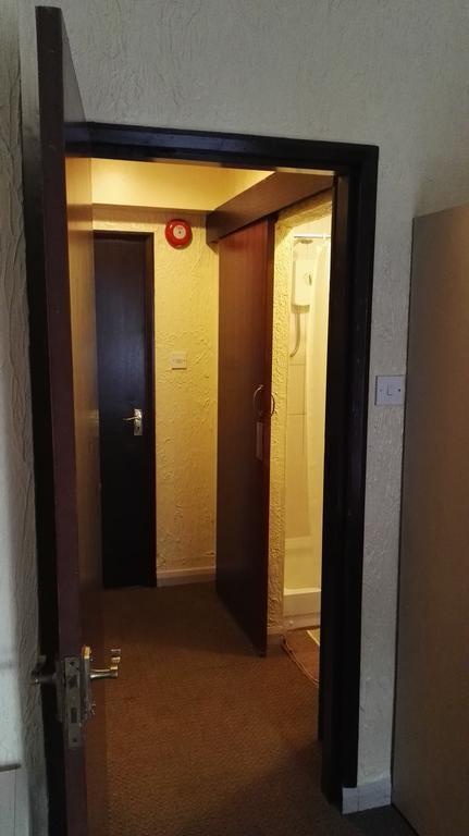 פונטפרקט Barley Mow Hotel מראה חיצוני תמונה