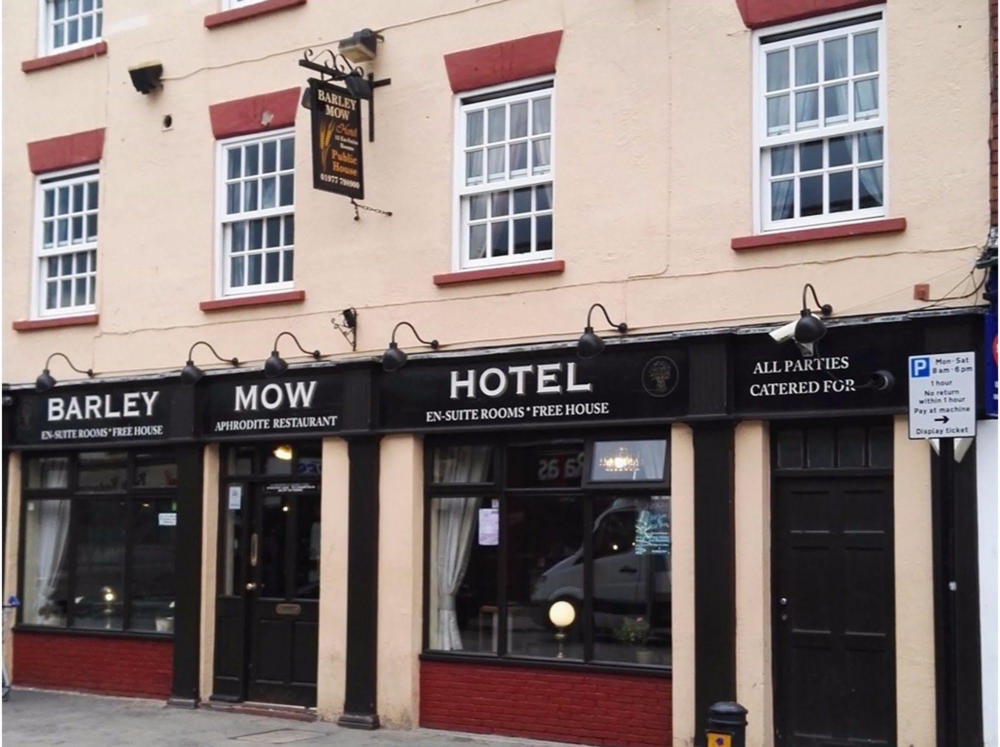 פונטפרקט Barley Mow Hotel מראה חיצוני תמונה