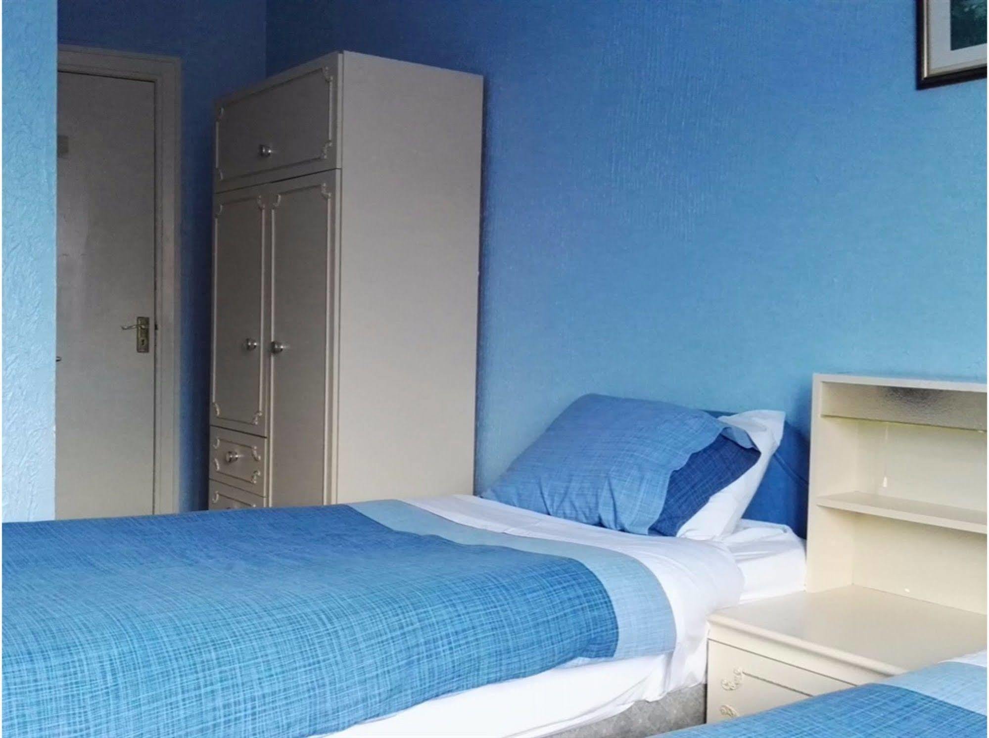 פונטפרקט Barley Mow Hotel מראה חיצוני תמונה